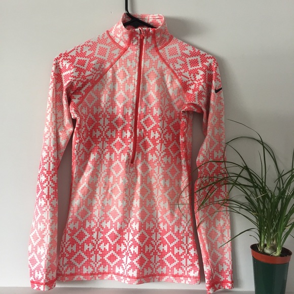 Nike Tops - Fitted 1/2 Zip Nike Athletic Pullover, Coral Dot